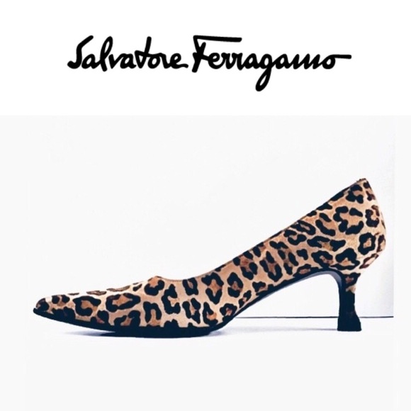 📌Sold📌Ferragamo leopard print heels - Picture 1 of 8